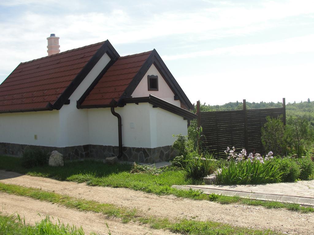 Vörösmál Vendégház Balatonfüred Chambre photo